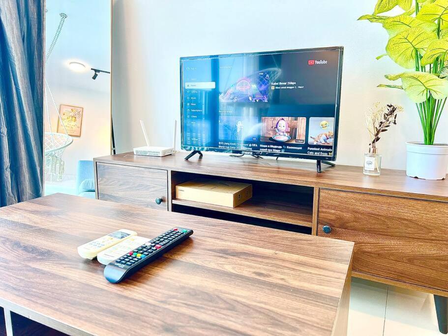 G 1-5Pax Cozy Home Trefoil Setia Alam 100Mps Wifi & Tv Sccc Exteriér fotografie